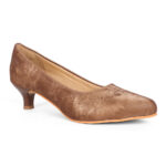 SOLES Suede Kitten Heel Pumps